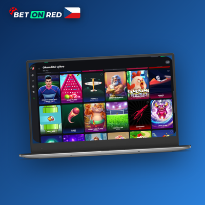 Betonred Casino desktop na dvou monitorech – herní rozhraní vedle statistik a streamu